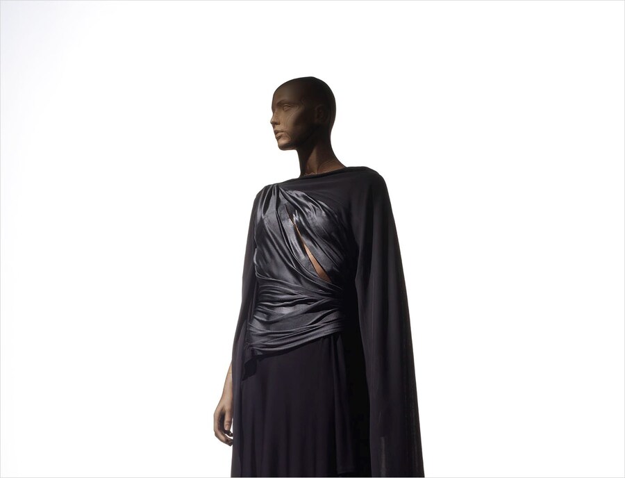Issey Miyake exhibition Tokyo Hiroshi Iwasaki 4