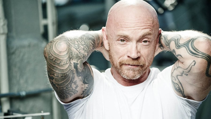 Buck_Angel_1