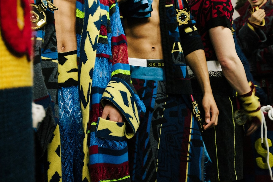 Sibling AW16 12