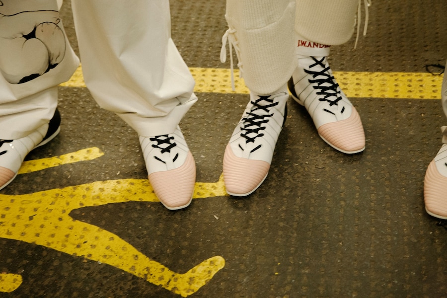 J.W. Anderson AW16 18