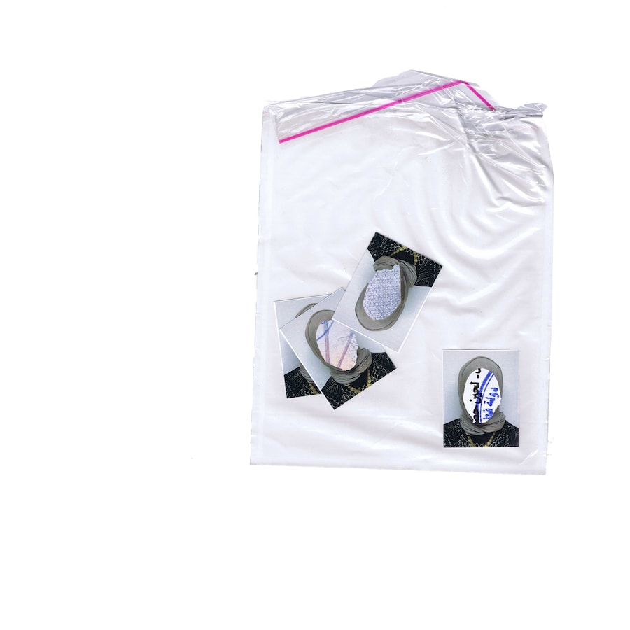 Artificial Identities 1 Sara Foryame 0