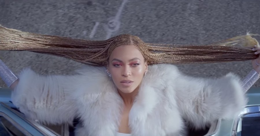 Beyonce in ‘Formation’ video