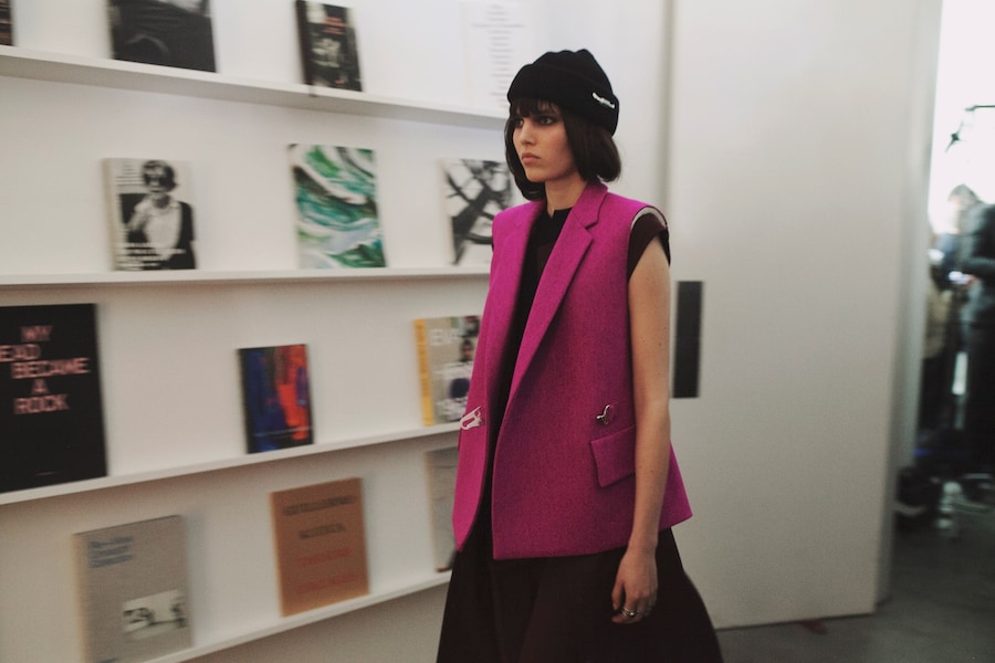 Public School AW16 9