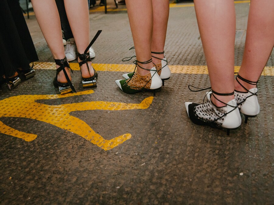 J.W. Anderson AW16 23
