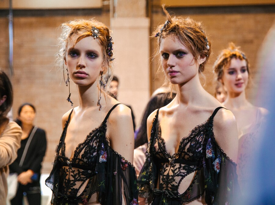Alexander McQueen AW16 2