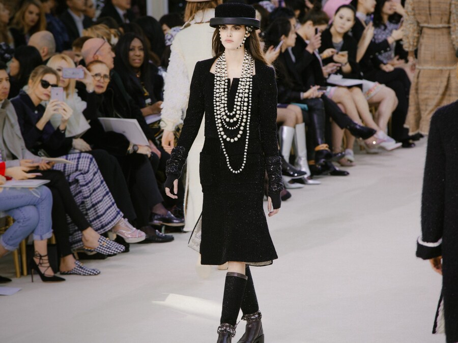 Chanel AW16 1