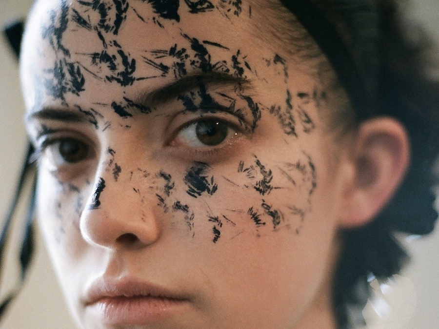Phoebe English AW16 8