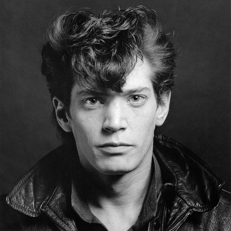 mapplethorpe look at the pictures dogwoof document 1