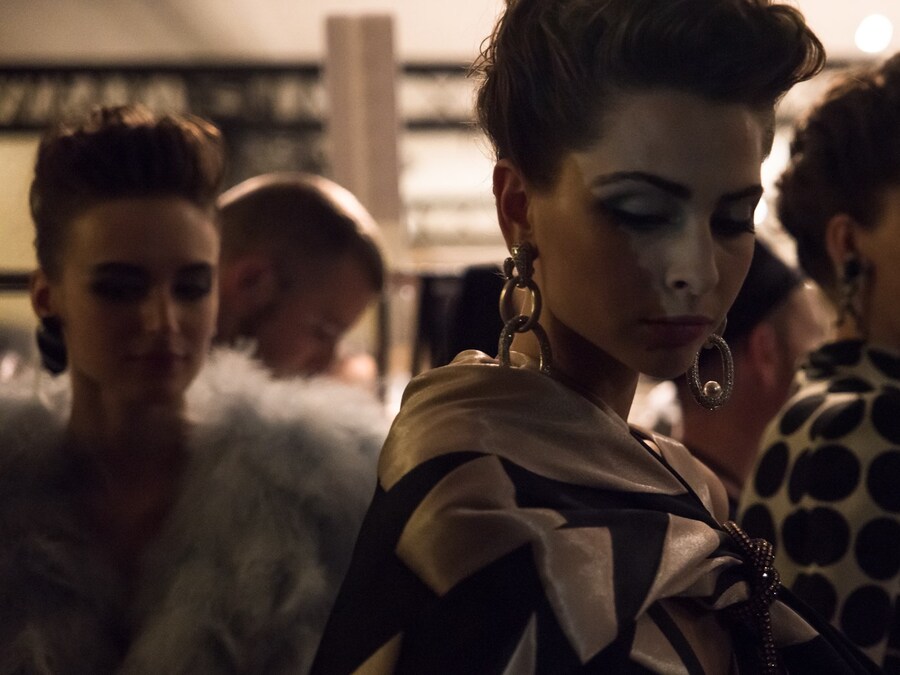 Armani Priv&#233; Couture AW16 18