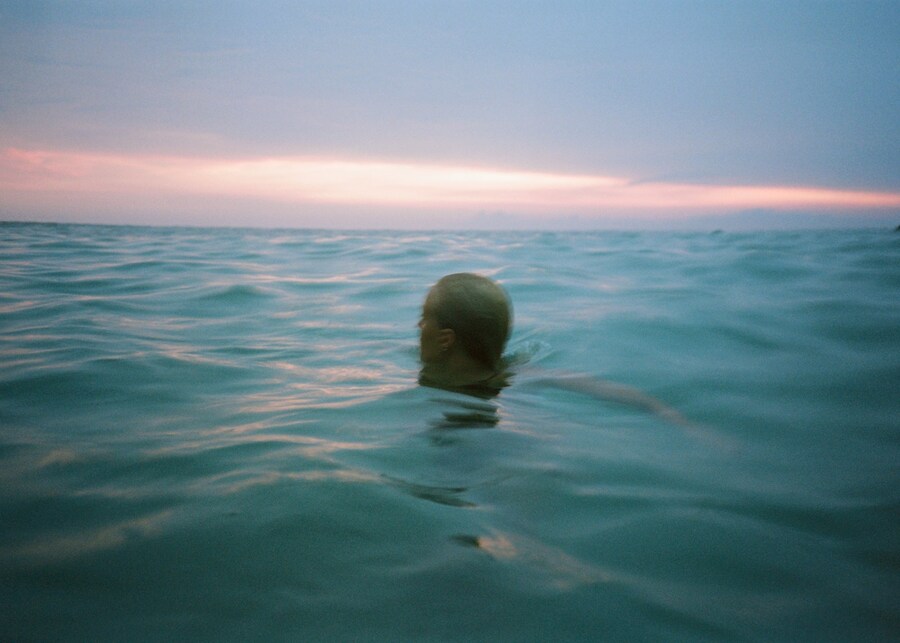 Stef Mitchell Girl Red Hook Labs exhibition 2016 photography 10