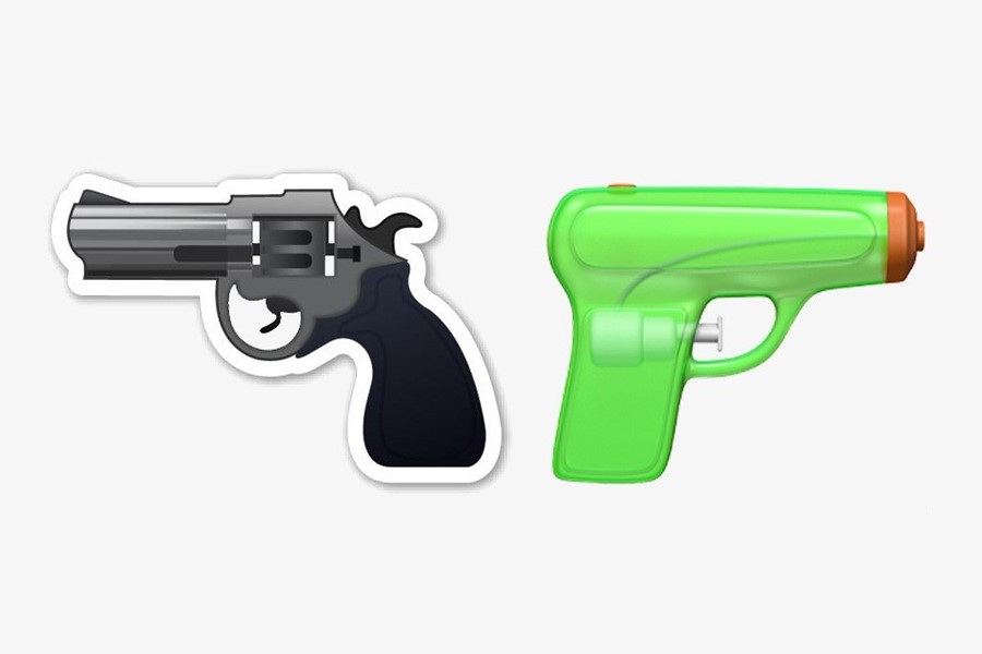 apple emoji gun