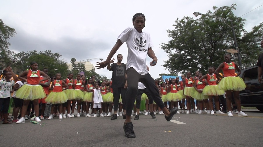STEELO AT THE BUD BILIKEN PARADE 4