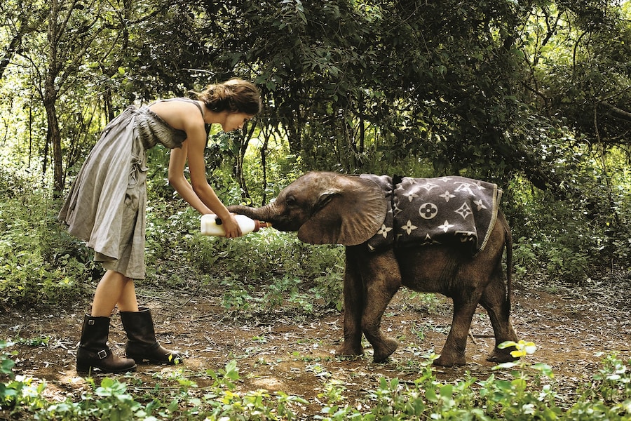 Keira Knightley in Comme des Garçons Arthur Elgort 4