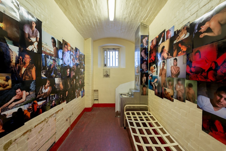 Inside – Artists and Writers in Reading Prison 4
