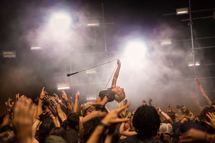 Lady Gaga - Perfect Illusion 01