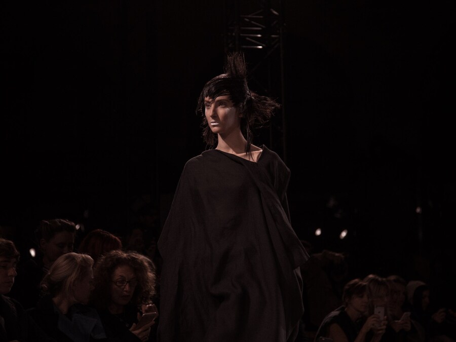 Yohji Yamamoto SS17 PFW Womenswear Dazed 6
