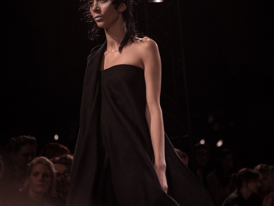 Yohji Yamamoto SS17 PFW Womenswear Dazed 21
