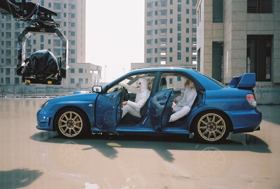 Romain Gavras/ Jamie XX - Gosh 8