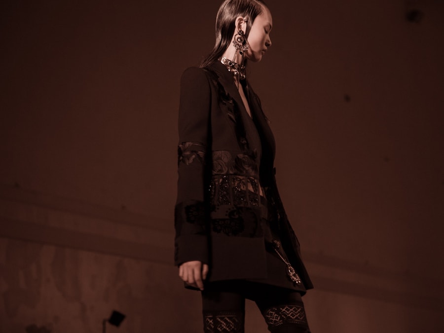 Alexander McQueen SS17 PFW Womenswear Dazed 10