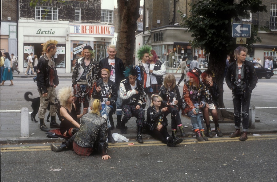 #4 Punks hanging out on the Kings Road, London, 19 5