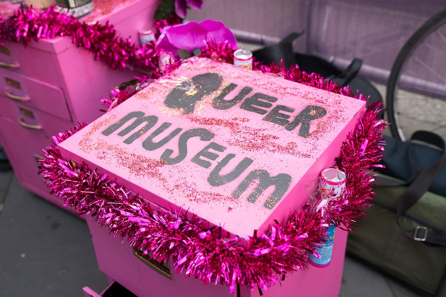 Queer Museum - 036 - 5180 &#169; mikekear.com 8