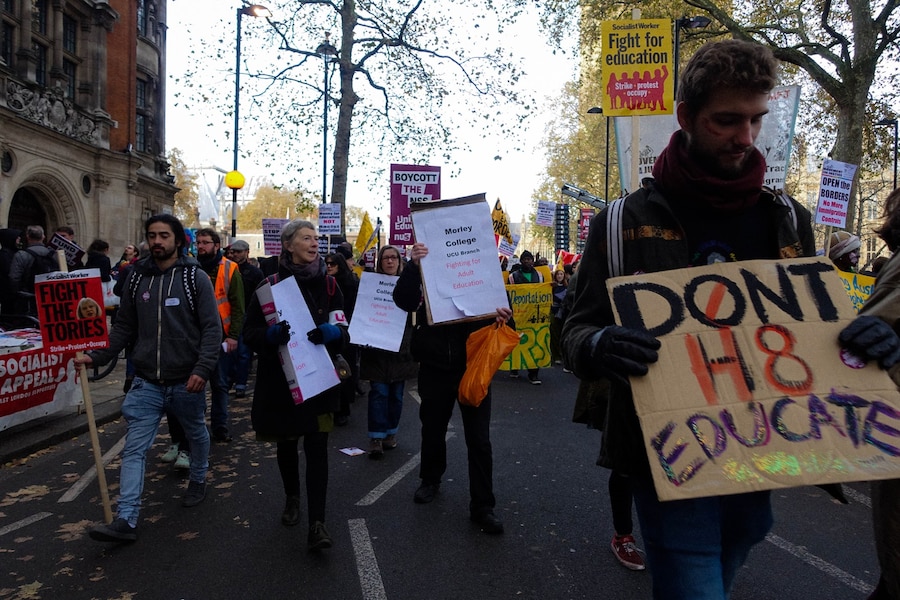 London students protest 24