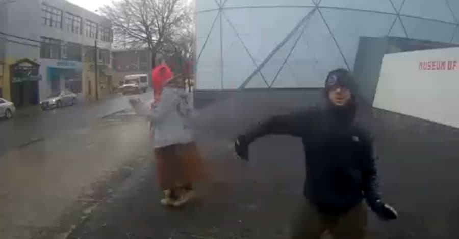 LaBeouf, R&#246;nkk&#246; &amp; Turner’s HEWILLNOTDIVIDE.US 2