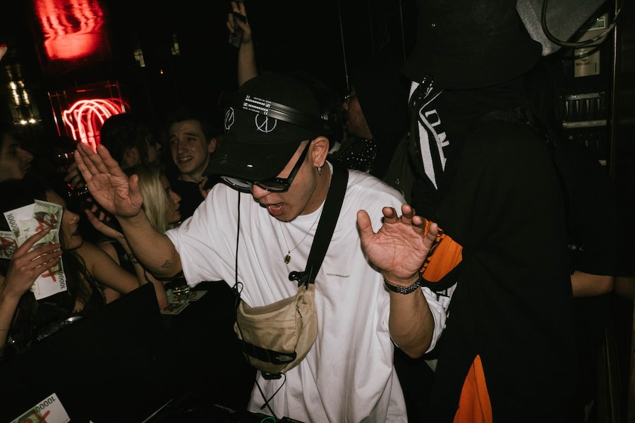 Yulya Shadrinsky shoots Paris AW17 menswear parties 9