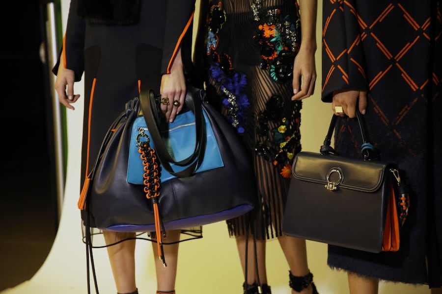 Versace AW17 womenswear milan mfw dazed 33
