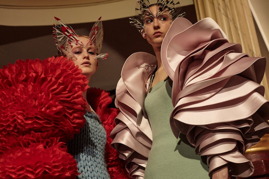 Undercover AW17 dazed pfw 15