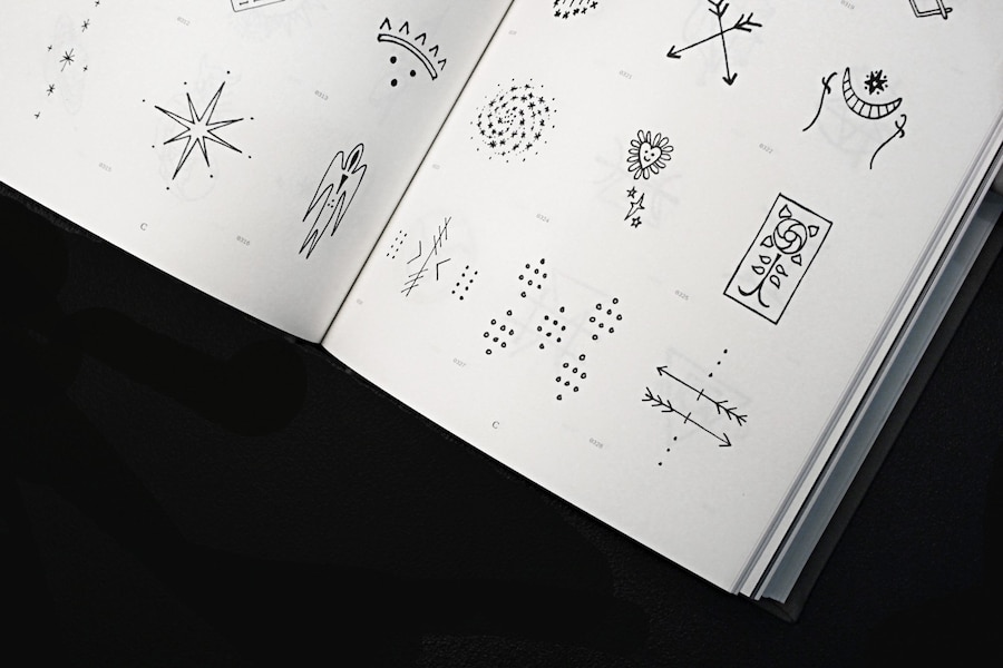 Tati Compton, courtesy of Sang Bleu 5