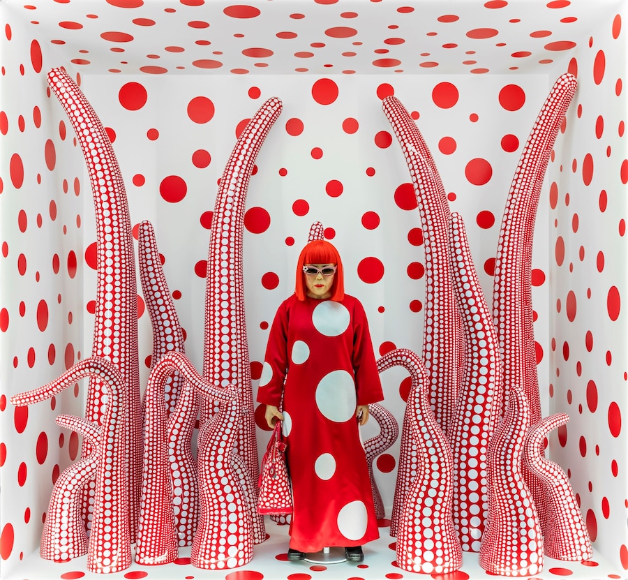 Yayoi kusama louis vuitton dots 2
