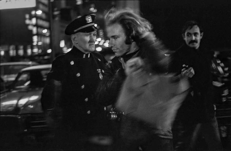 Larry Fink’s Fink on Warhol: New York Photographs of the 196 6