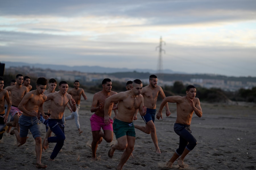 Behind the scenes of The Blaze’s ‘Territory’ video 7