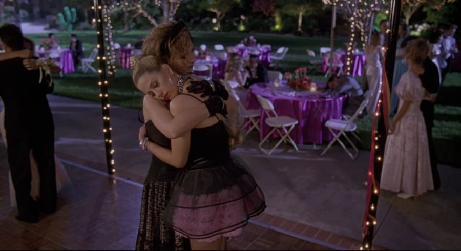 Romy and Michele’s High School Reunion 3