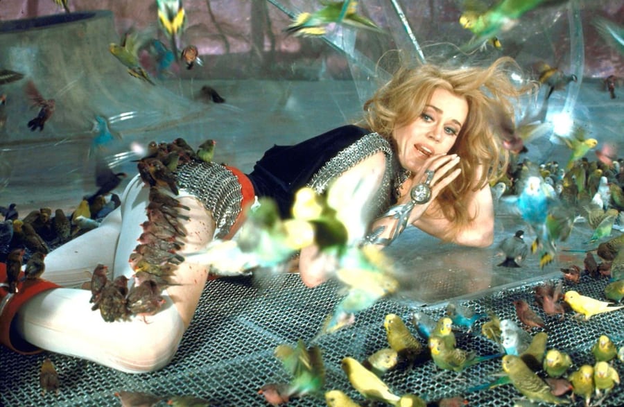 Barbarella 3 8