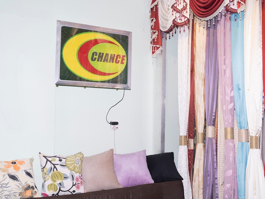 Farah Al Qasimi 12