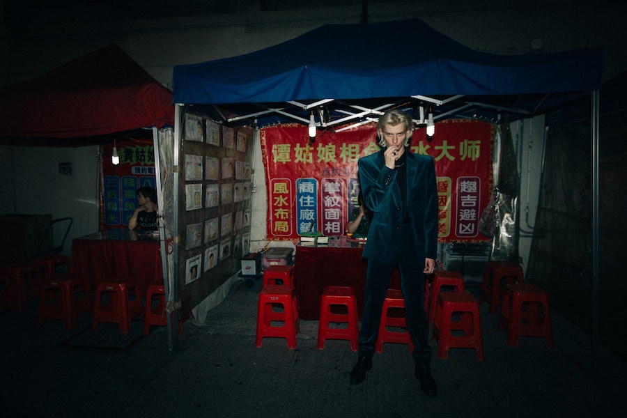 white tradeshow milan fashion young designers 10