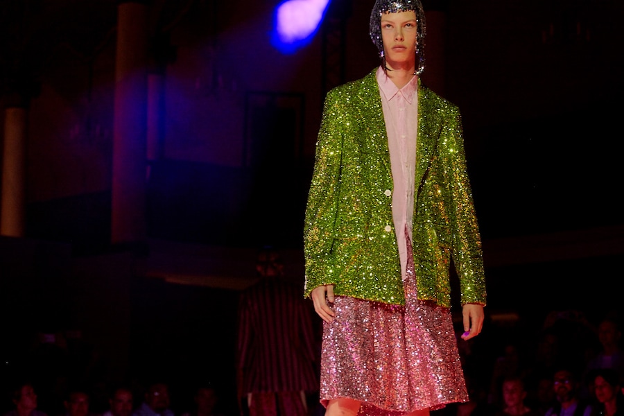 Comme des gar&#231;ons mens ss18 paris show 22