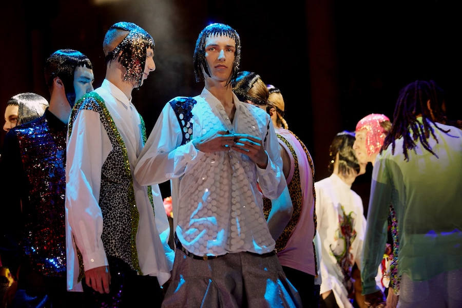 Comme des gar&#231;ons mens ss18 paris show 10