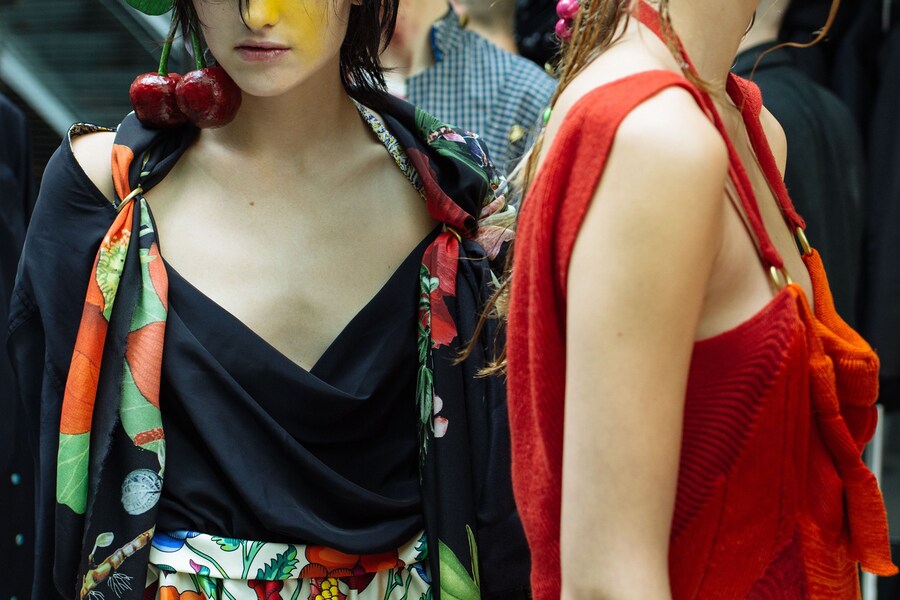 vivienne westwood andreas kronthaler ss18 paris pfw 22