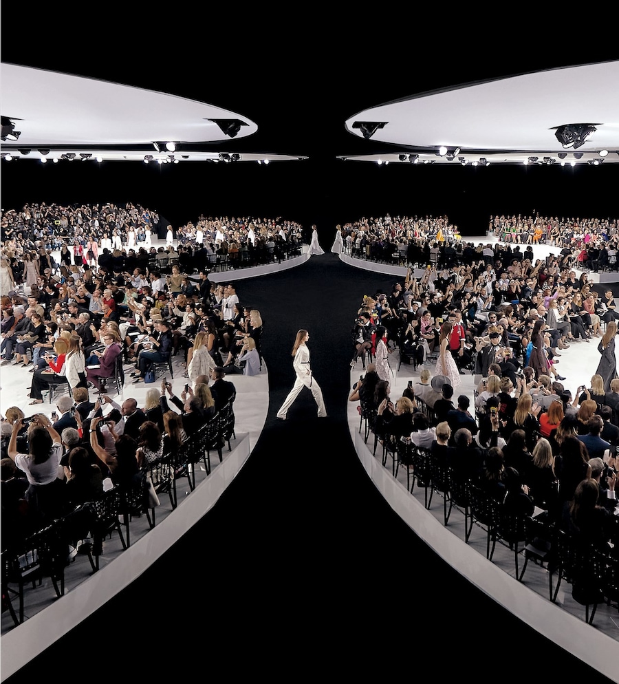 Alexandre de Betak fashion paris stage set 0