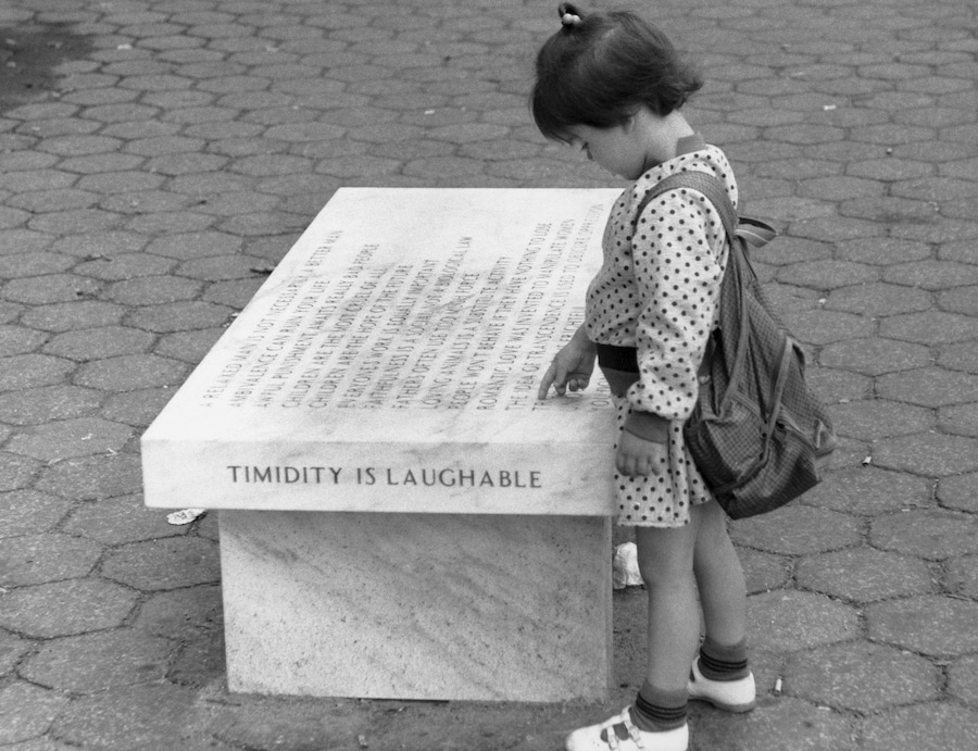 Jenny Holzer How to get the message across 16