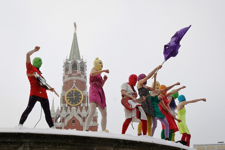 Art Riot 4