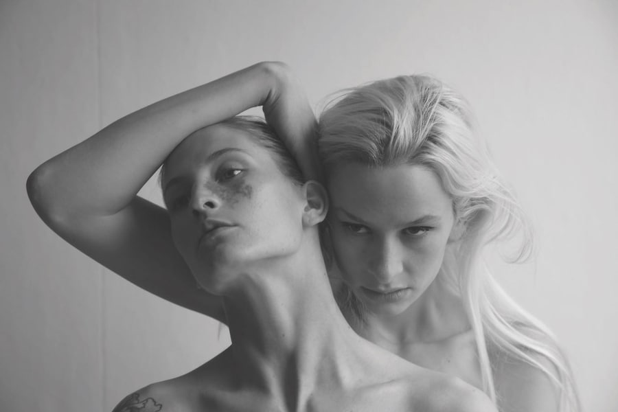 dyke on lgbt lesbian fashion magazine 2