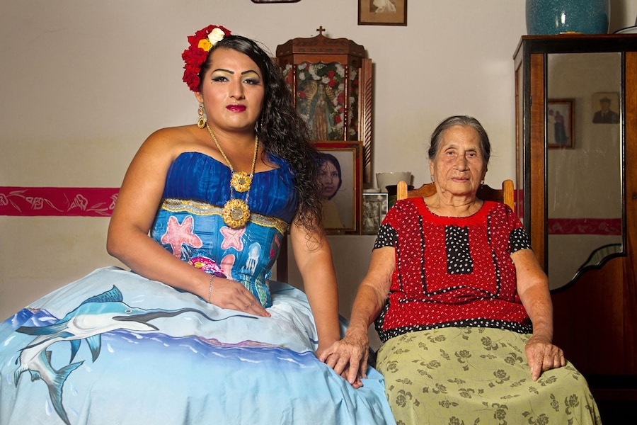 Aperture: Future Gender 1