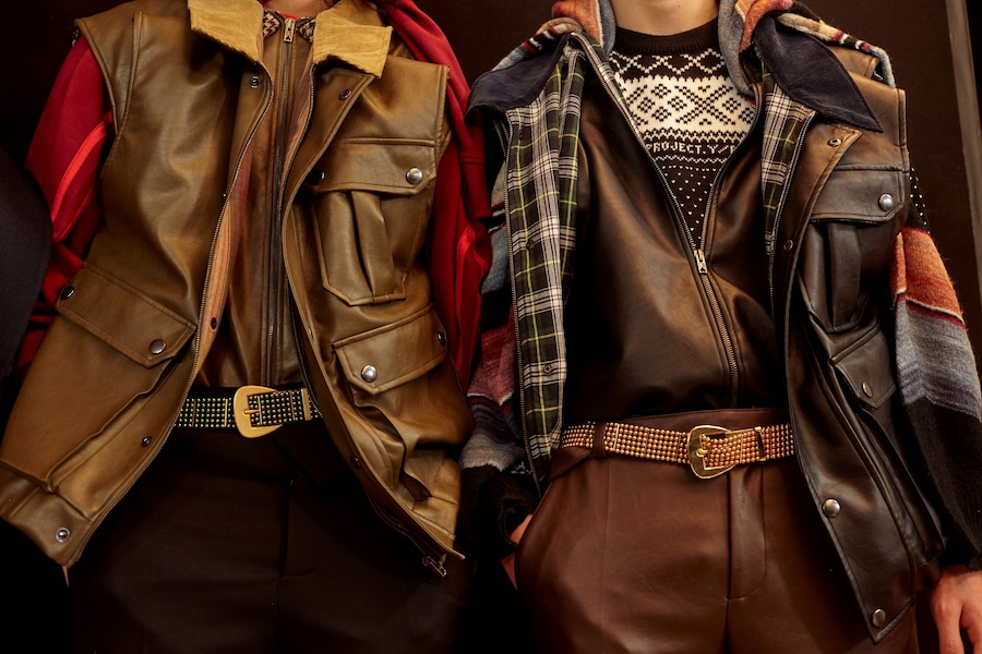 y project glenn martens aw18 menswear paris pfw uggs 19