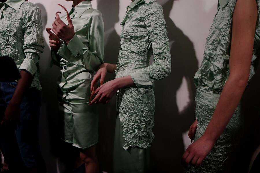 faustine steinmetz aw18 lfw london fashion week nails 17