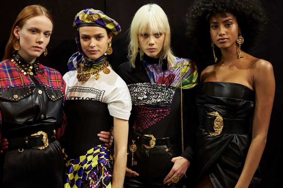 versace aw18 donatella milan mfw fashion week 8