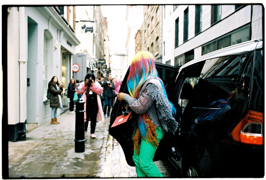 yu fujiwara lfw fashion week street style london cara 23